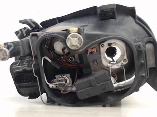 Right headlight VW GOLF IV (1J1) 1.9 TDI | BP25619663C29