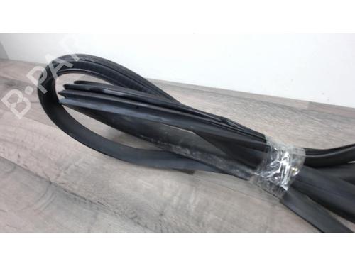 Rubber door seal RENAULT MEGANE IV Hatchback (B9A/M/N_) 1.6 dCi 130 (B9A4) | BP25448058C142 