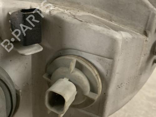 Right headlight FORD MONDEO II (BAP) 2.0 i | BP22640967C29 