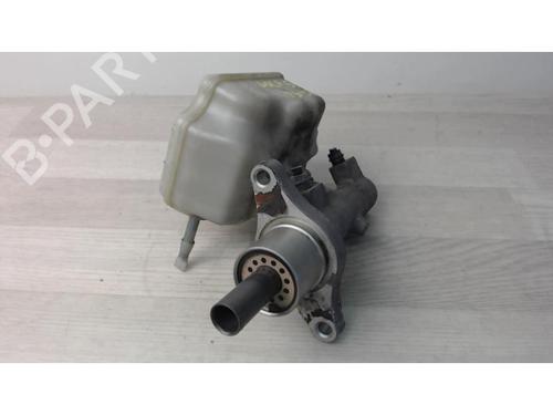 Brake master cylinder RENAULT MEGANE I (BA0/1_) 2.0 i | BP24025852M77 