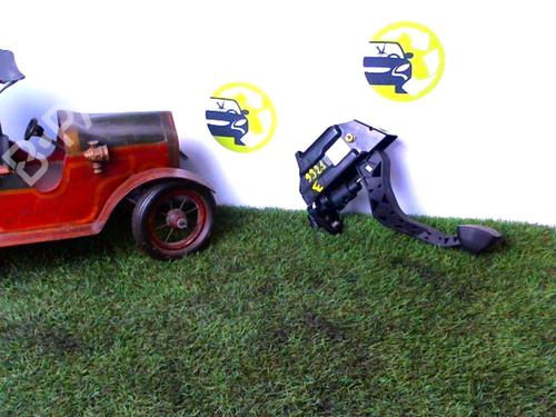 Used Clutch pedal SKODA FABIA I Combi (6Y5) 1.9 TDI (100 hp) 23981239