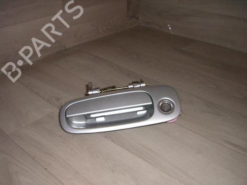 front-left-exterior-door-handle-toyota-picnic-_xm1_-1996-1997-1998-1999-2000-2001-31638174 main image