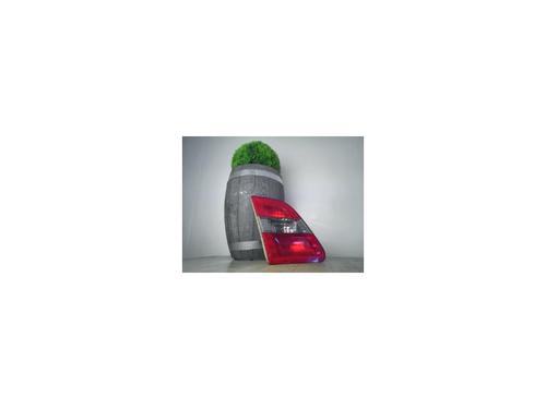 Used Left tailgate light MERCEDES-BENZ B-CLASS Sports Tourer (W245) B 180 CDI (245.207) (109 hp) 21182491