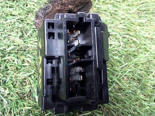 Switch PEUGEOT 306 Hatchback (7A, 7C, N3, N5) 1.9 D | BP24021652I30 