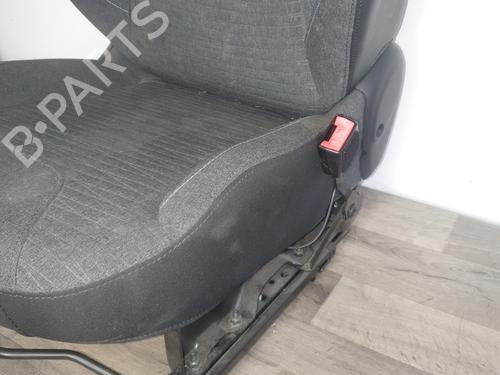 Right front seat CITROËN C3 II (SC_) 1.2 VTi 82 | BP28157665C16  - Image 6