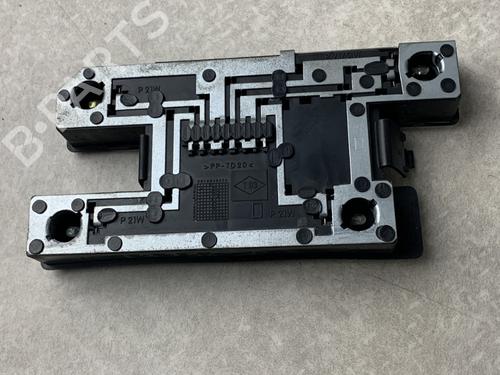 Licence plate light RENAULT CLIO I (B/C57_, 5/357_) 1.9 D (B/C/S576, B/C/S57L) | BP21573174I40 