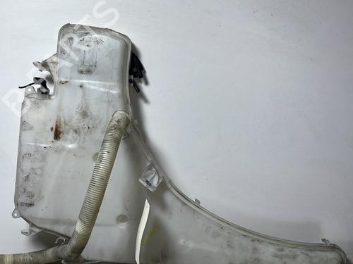 windscreen-washer-tank-bmw-1-e87-2003-2004-2005-2006-2007-2008-2009-2010-2011-2012-2013-32001932 main image