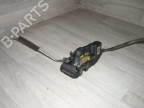 Front left lock KIA CARENS II MPV (FJ) 2.0 CRDi | BP24024941C98 
