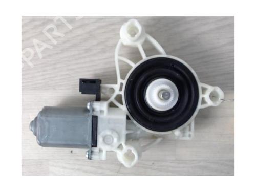 Right front window motor MERCEDES-BENZ A-CLASS (W177) A 200 (177.087) | BP22613082E20