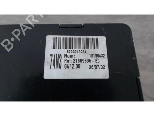 Fuse box RENAULT LAGUNA II Grandtour (KG0/1_) 2.2 dCi (KG0F) | BP24440852E1 