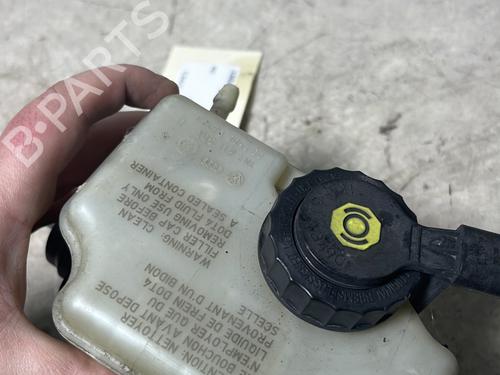 Brake master cylinder VW GOLF V Variant (1K5) 1.9 TDI | BP31085021M77 