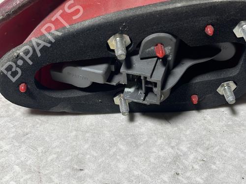 Right taillight ALFA ROMEO 147 (937_) 1.9 JTDM 16V (937.AXN1B, 937.BXN1B) | BP30713143C35