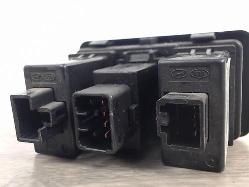 Switch HYUNDAI i20 I (PB, PBT) 1.4 CRDi | BP26199246I30