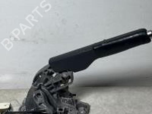 Palanca de cambios VW SCIROCCO III (137, 138) 2.0 TDI (140 hp) 31084887