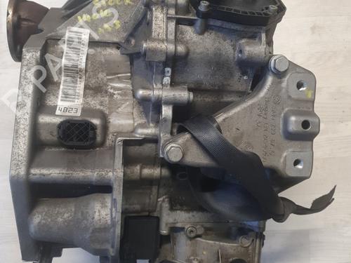Used Gearbox Gearbox AUDI A3 Sportback (8VA, 8VF) 1.6 TDI (115 hp) 30794538 30794538