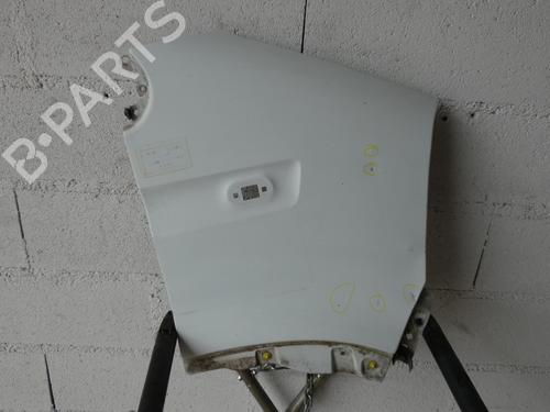 Used Right front fenders Right front fenders 24027589 24027589