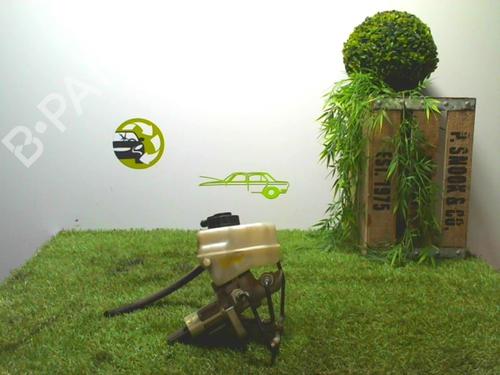 Used Brake master cylinder BMW 3 (E90) 320 d (177 hp) 24021433