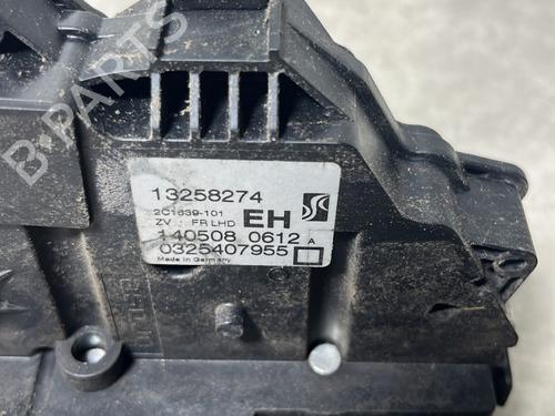 Front right lock OPEL CORSA D (S07) 1.3 CDTI (L08, L68) | BP32137826C97