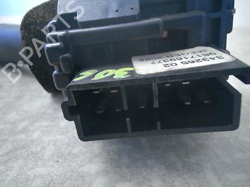 Used Switch PEUGEOT 306 Hatchback (7A, 7C, N3, N5) 1.6 (89 hp) 21183293