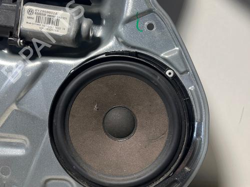 Rudehejsemekanisme ventre foran Rudehejsemekanisme ventre foran VW POLO IV (9N_, 9A_) 1.2 12V (64 hp) 33976605 33976605