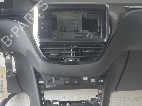 Dashboard PEUGEOT 208 I (CA_, CC_) 1.4 HDi | BP32423098C46 