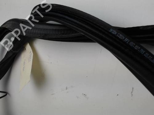 Rubber door seal SKODA SCALA (NW1) 1.6 TDI | BP30807249C142
