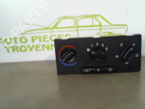 Commande Chauffage OPEL ZAFIRA A MPV (T98) 2.2 DTI 16V (F75) (125 hp) 25618150