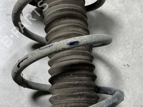 Right front shock absorber RENAULT CAPTUR I (J5_, H5_) 0.9 TCe 90 | BP30807697M17