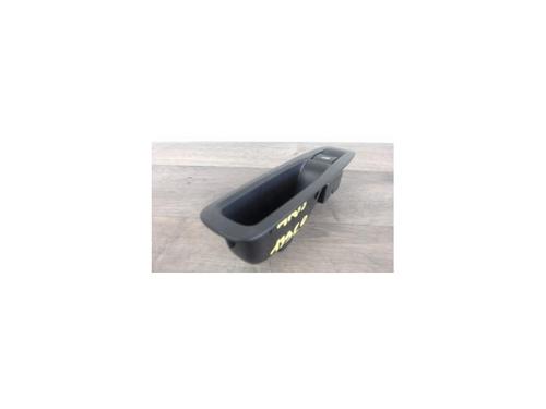 Høyre bak elrute bryter RENAULT MEGANE IV Hatchback (B9A/M/N_) 1.6 dCi 130 (B9A4) (130 hp) 25774876