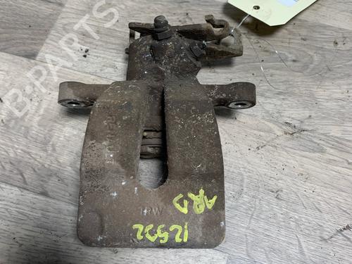 Used Right rear brake caliper Right rear brake caliper RENAULT MEGANE III Grandtour (KZ0/1) 1.5 dCi (86 hp) 39447564 39447564