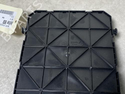 Fuse box PEUGEOT 1007 (KM_) 1.6 HDi | BP29863923E1