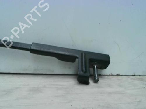 Front windshield wiper arm FORD FOCUS II (DA_, HCP, DP) 1.6 TDCi | BP31638049C143