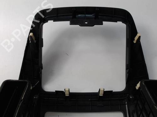 Console centrale HYUNDAI i30 (FD) 1.6 CRDi | BP31252130I22