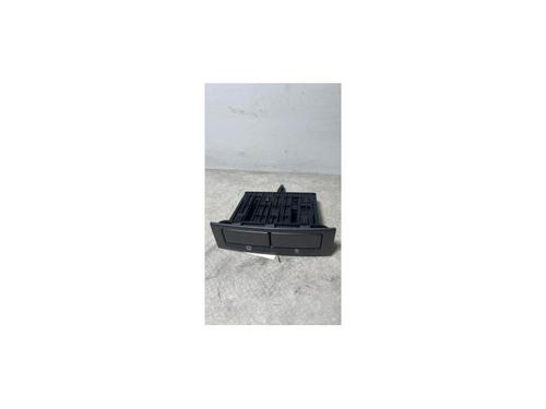 Used Cup/Object holder ALFA ROMEO 147 (937_) 1.9 JTDM 16V (937.AXN1B, 937.BXN1B) (150 hp) 31085008