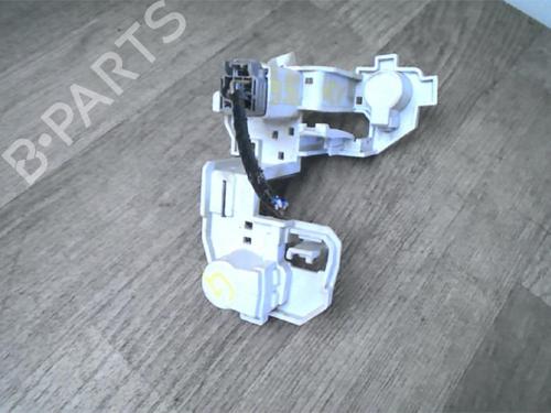 Used Licence plate light FORD FIESTA VI (CB1, CCN) 1.4 TDCi (68 hp) 21183292