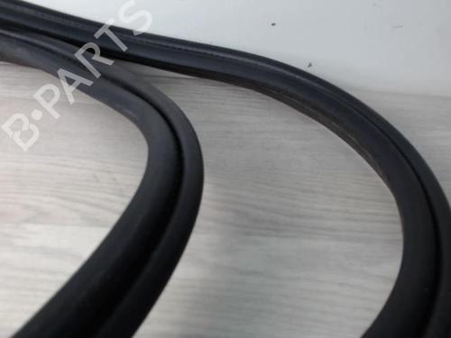 Rubber door seal MERCEDES-BENZ A-CLASS (W177) A 200 (177.087) | BP30807261C142