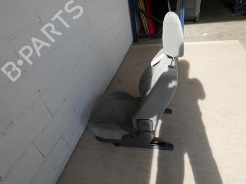 Right front seat HYUNDAI TUCSON (JM) 2.0 CRDi | BP24026502C16