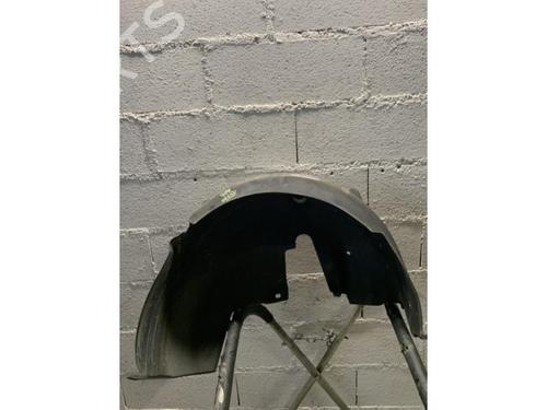 Wheel arch PEUGEOT 208 I (CA_, CC_) 1.0 VTi | BP24322377C56