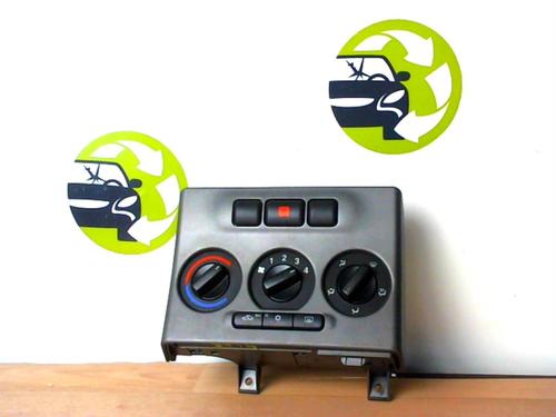 Used Climate control OPEL ZAFIRA A MPV (T98) 2.0 DTI 16V (F75) (101 hp) 21182882