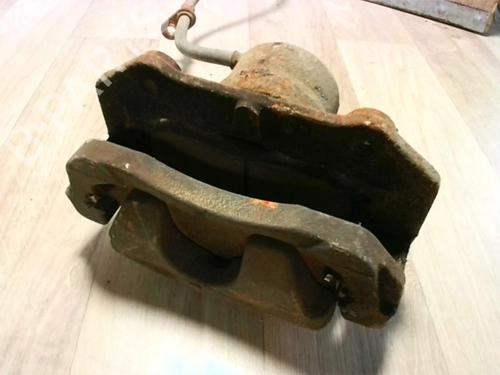 Right front brake caliper SUZUKI GRAND VITARA II (JT, TE, TD) 1.9 DDiS All-wheel Drive (JT419, TD44, JB419WD, JB419XD,... | BP24022043M104 