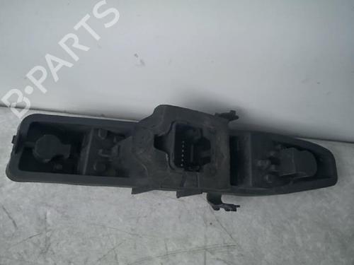 Used Licence plate light RENAULT SCÉNIC II (JM0/1_) 1.5 dCi (JM1F) (86 hp) 26199628
