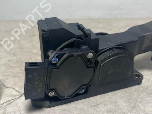 Pedale Pedale VW POLO IV (9N_, 9A_) 1.9 SDI (64 hp) 35792079 35792079