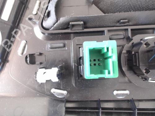 Switch PEUGEOT 3008 II SUV (MC_, MR_, MJ_, M4_) 1.2 THP/ PureTech 130 (MRHNSM, MRHNSU, MRHNSJ, MRHNYW,... | BP25619882I30