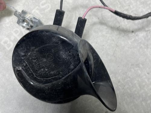 Used Horn DACIA LOGAN (LS_) 1.5 dCi (LS0K) (68 hp) 31761255