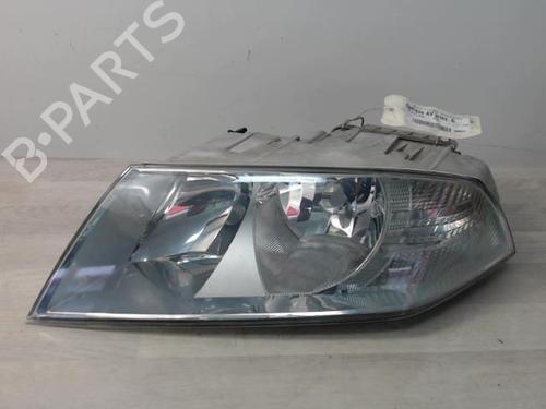 Used Left headlight SKODA OCTAVIA II (1Z3) 1.9 TDI (105 hp) 24027861