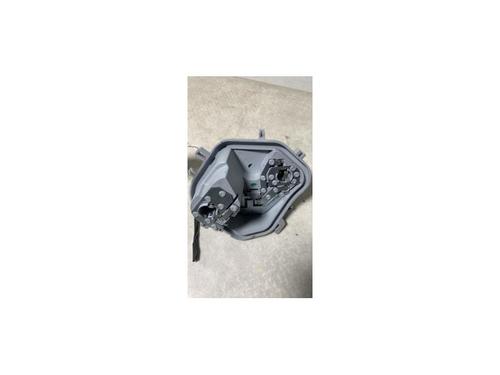 Kentekenverlichting RENAULT CAPTUR I (J5_, H5_) 0.9 TCe 90 (90 hp) 30807645