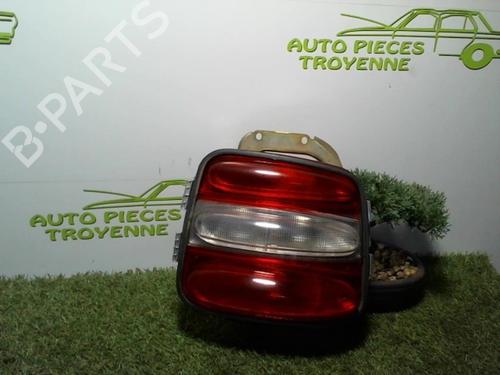 Used Right taillight FIAT BRAVA (182_) 1.4 12 V (182.BA) (80 hp) 28374010