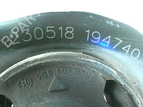 Used Right front suspension arm SKODA OCTAVIA III (5E3, NL3, NR3) 2.0 TDI (150 hp) 24651980