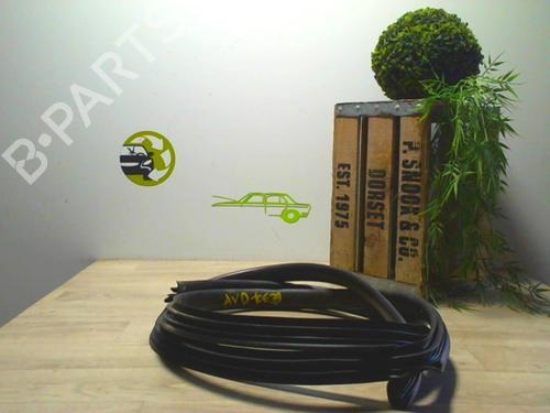 rubber-door-seal-suzuki-grand-vitara-ii-jt-te-td-2005-24023444 main image