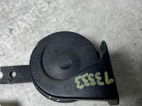 horn-hyundai-terracan-hp-2001-2002-2003-2004-2005-2006-2007-2008-31761299 main image